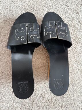 Tory Burch cute Black Leather Logo Slide Platforms